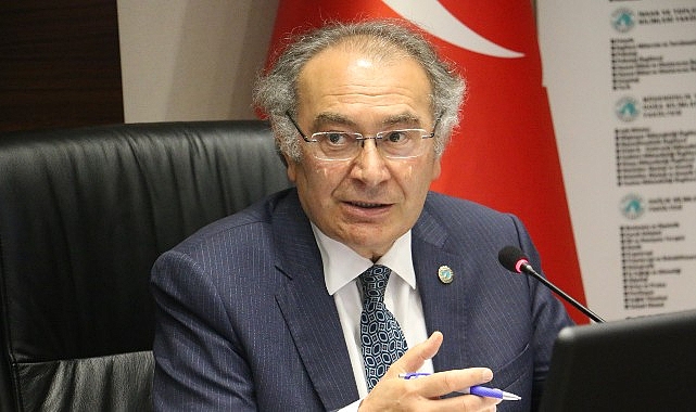 Prof. Dr. Tarhan:   “Estetik değerlilik ölçüsü olursa sonraki adım depresyondur”- Kamu Çalışanı