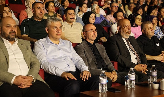 Selçuklu Sanat Akademisi, Ferdi Tayfur’u Şarkılarıyla Yâd Etti- Kamu Çalışanı