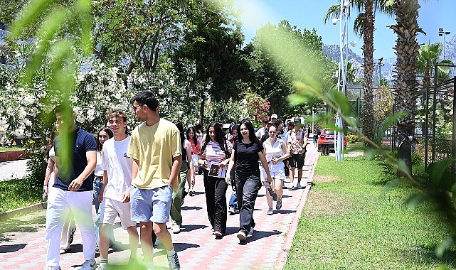 Sınav öncesi öğrencilere motivasyon yemeği – Kamu Çalışanı