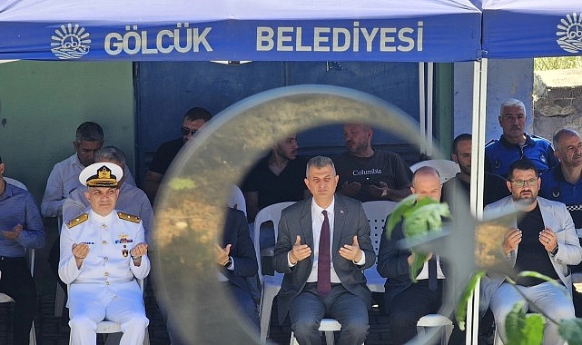 Vali Aktaş Gölcük Huzurevi Sakinleri ile Bayramlaştı- Kamu Çalışanı