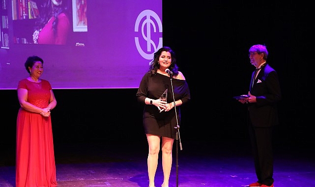Yeni Tiyatro & Yeni Sinema Dergisi 12. Emek ve Başarı Ödülleri’nde Şehir Tiyatroları’na 7 ödül- Kamu Çalışanı