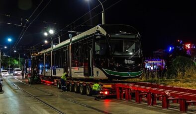 7.tramvay da raylarla buluştu- Kamu Çalışanı