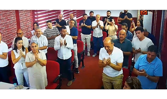 Belediye Meclisinde dayanışma mesajı: Ayakta alkışlandılar – Kamu Çalışanı