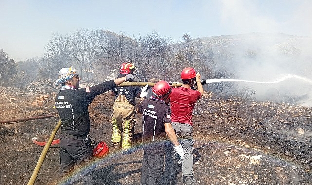Kadıköy’den Yola Çıkan İkinci Ekipler Yangın Bölgesine Ulaştı- Kamu Çalışanı
