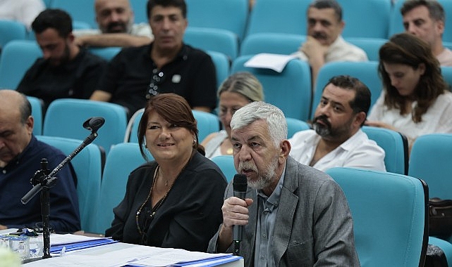 Konak Meclisi’nde iki yeni çöp kamyonu müjdesi geldi- Kamu Çalışanı