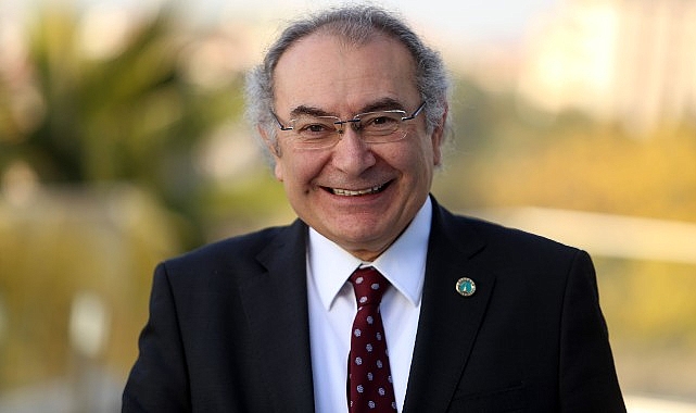 Prof. Dr. Nevzat Tarhan:  “Çocuk sözleri takip etmez, izleri takip eder!”- Kamu Çalışanı