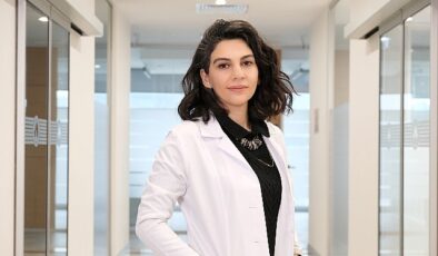Regl, gebelik, menopoz… Diş etleri bu süreçlerden etkileniyor!- Kamu Çalışanı