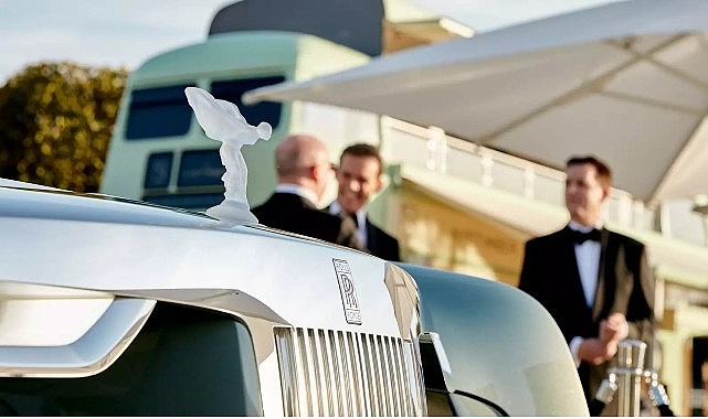 Rolls-Royce sahiplerine özel bir dünya; Whispers- Kamu Çalışanı