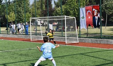 Yıldız Cup 2025 Futbol Turnuvası’nda kupalar sahiplerini buldu- Kamu Çalışanı